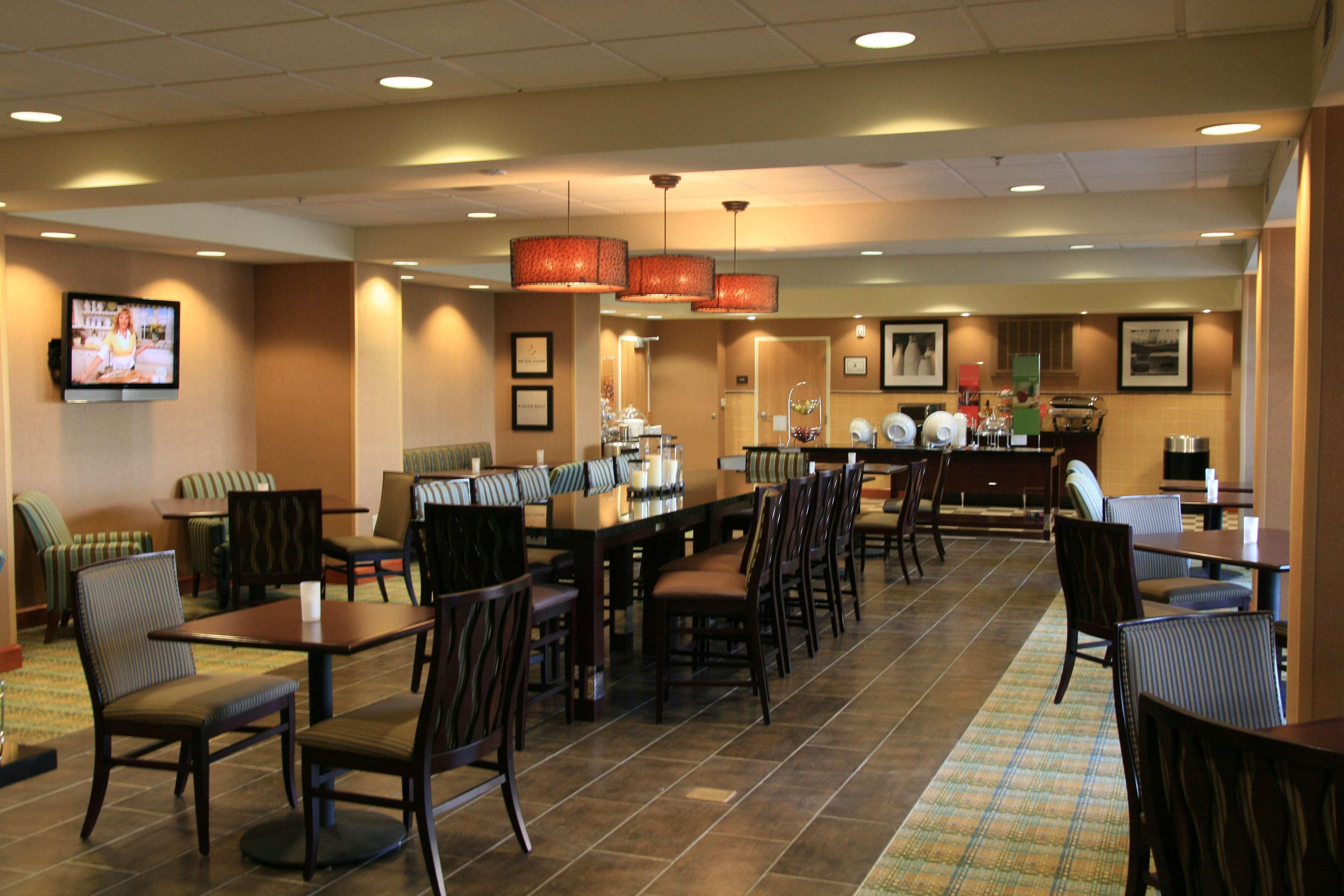 Hampton Inn Las Vegas/North Speedway Restaurant photo